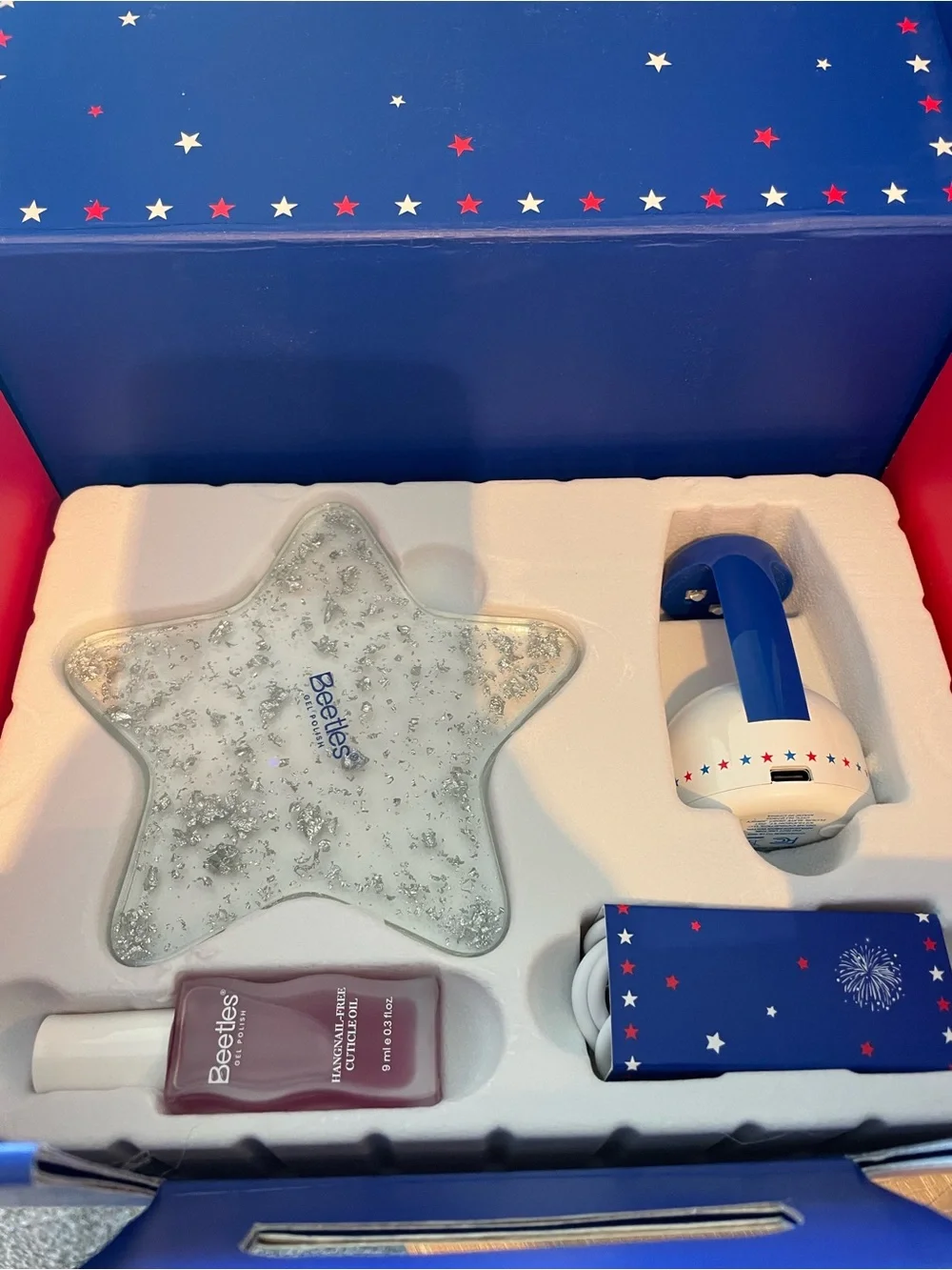 Beetles 4th of July Nails Hema-free Gel Kit With UV Nail Lamp